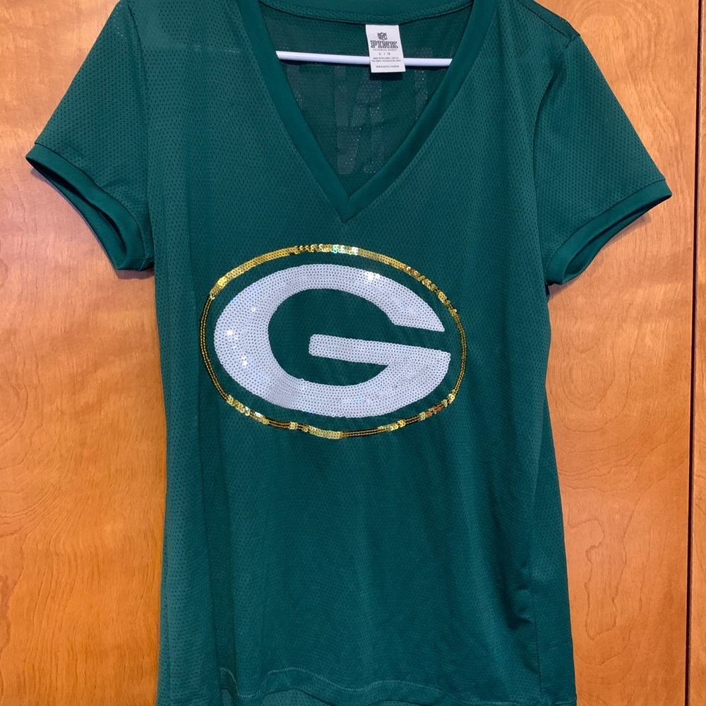 VS Pink Sequin Packers tee